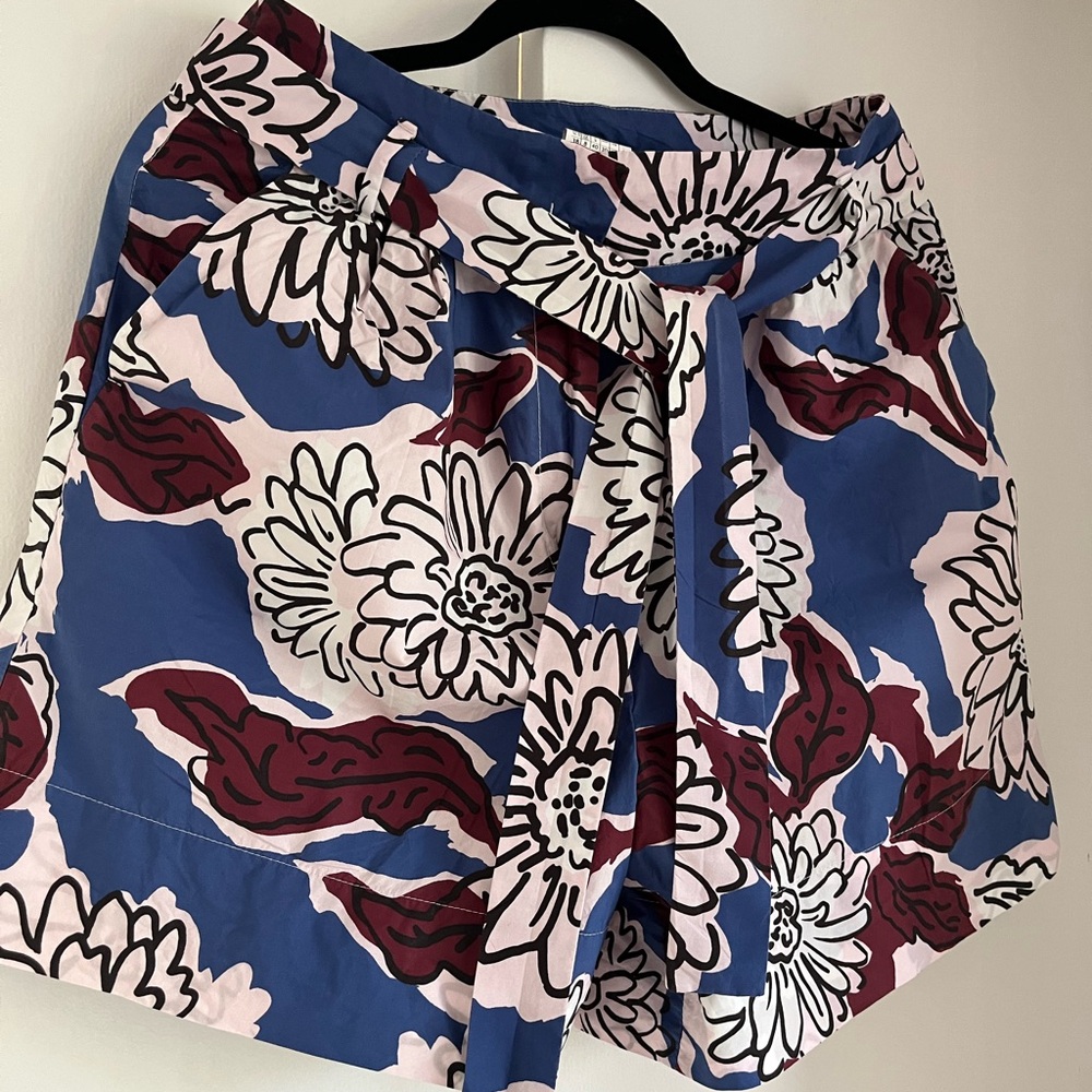 MaxMara Weekend floral shorts